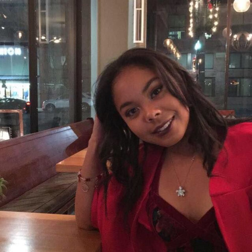 Meet your Posher, Jazmine